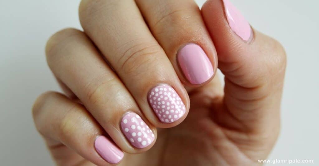 23 Simple Pink Nail Designs That Anyone Can Replicate