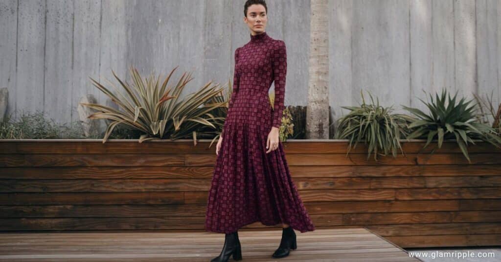 How to Wear a Maxi Dress this Fall